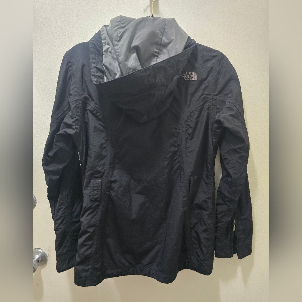 The North Face Black Women's Jacket - Picture 11 of 16